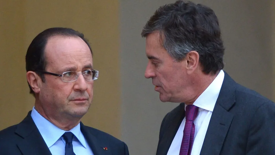 Affaire Cahuzac: Hollande et son ex-ministre s'opposent toujours