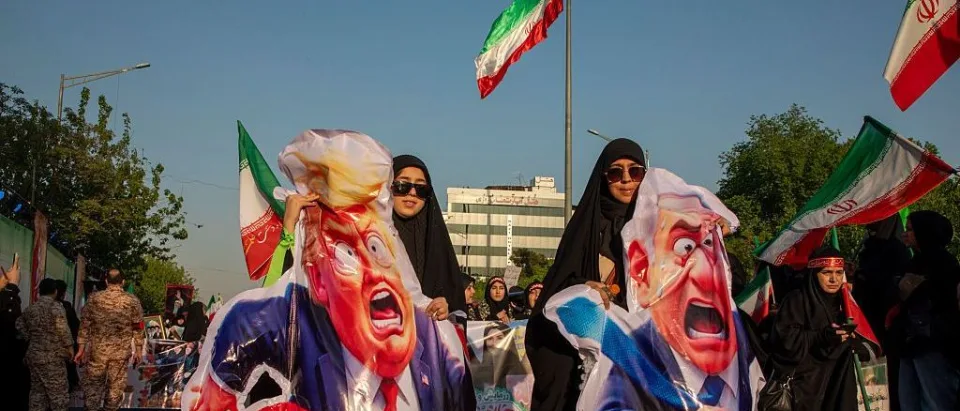 إيران تحقق نصراً سياسياً في مواجهة أمريكا