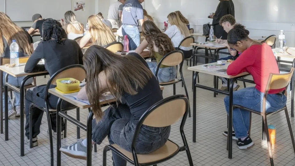 Bac 2026: Début des épreuves de philosophie pour les lycéens
