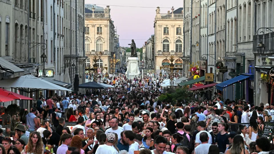 Fête de la musique: la chaleur menace certains événements