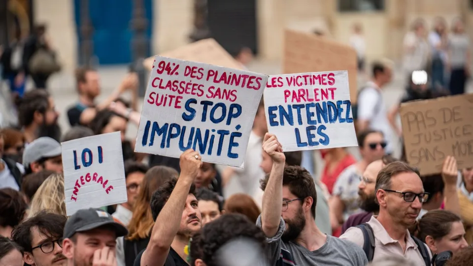 Justice: Les classements de plaintes pour violences sexuelles sur mineurs seront motivés