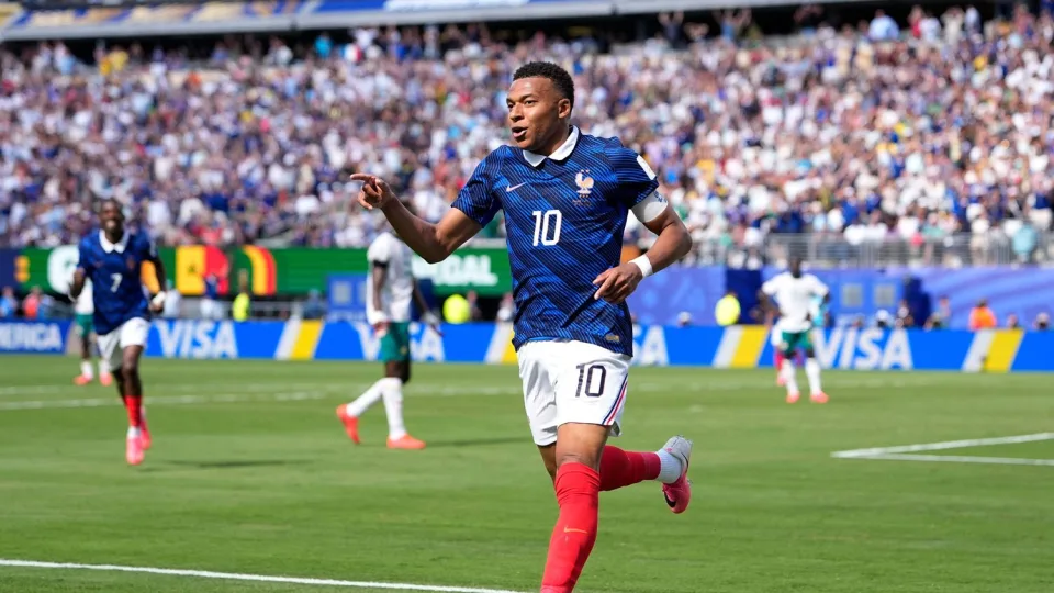 Kylian Mbappé bat un record historique pour l'équipe de France